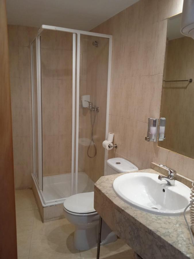 Hotel El Alamo Madrid Ngoại thất bức ảnh