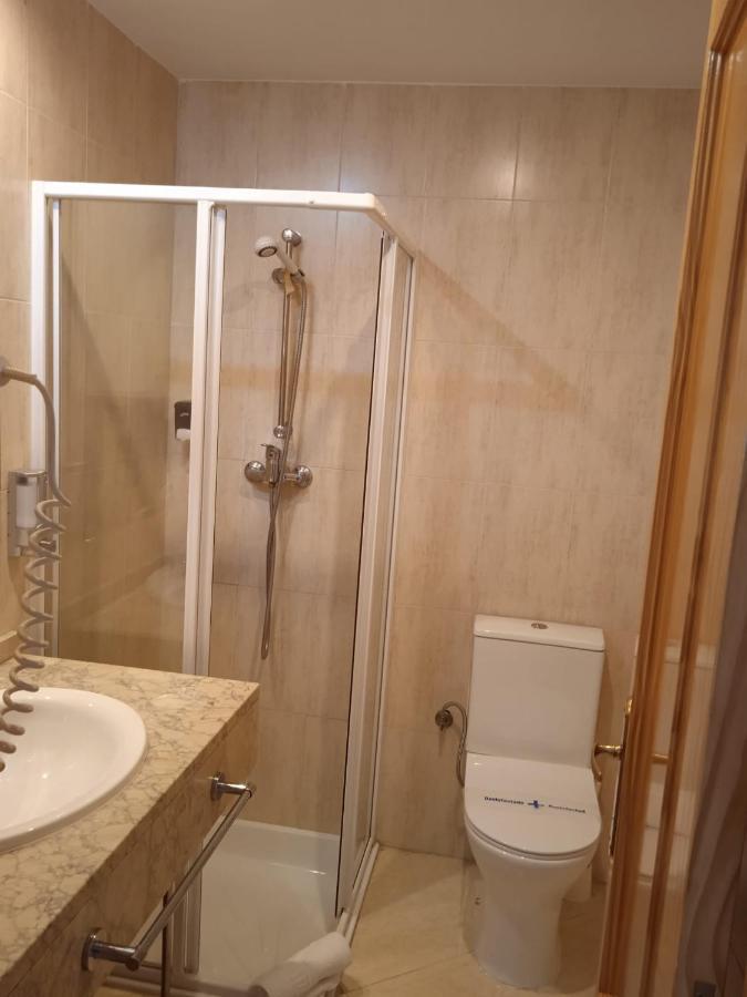 Hotel El Alamo Madrid Ngoại thất bức ảnh